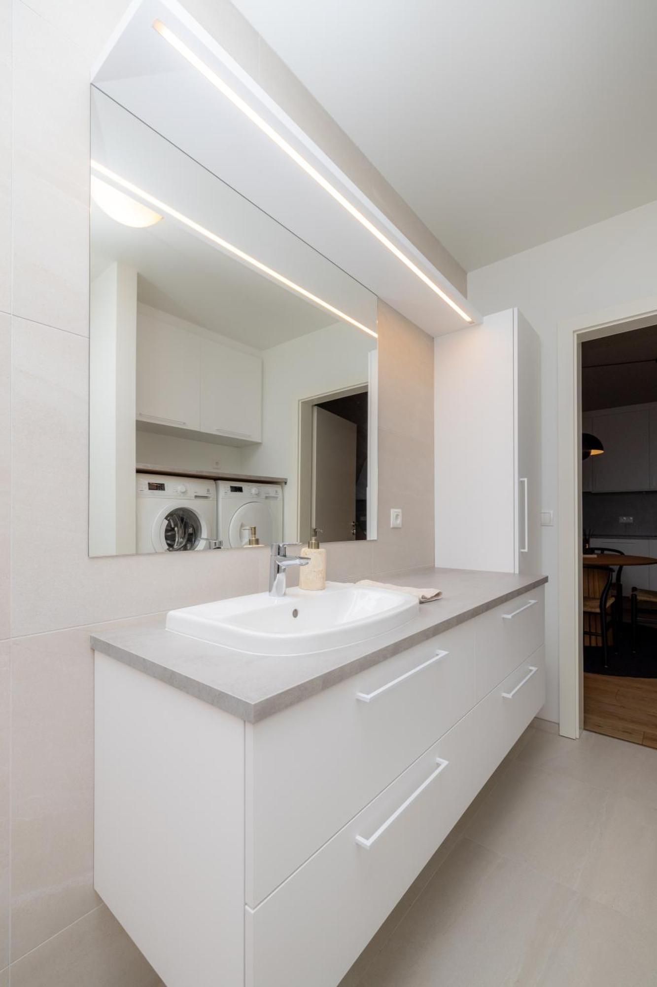 Ferienwohnung Modern Flat In Reykjavik, Ulfarsardalur Exterior foto